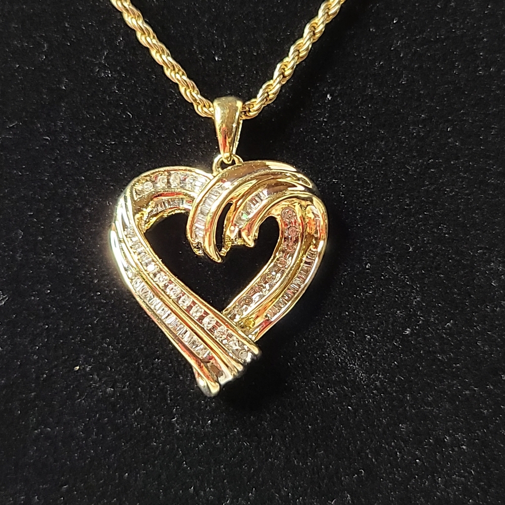 Danecraft Diamond Heart Necklace
